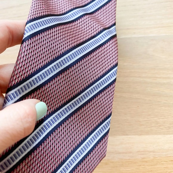 ALEXANDER JULIAN COLOURS Men's Red/Blue Striped Handmade Polyester Necktie sz OS - Picture 3 of 10